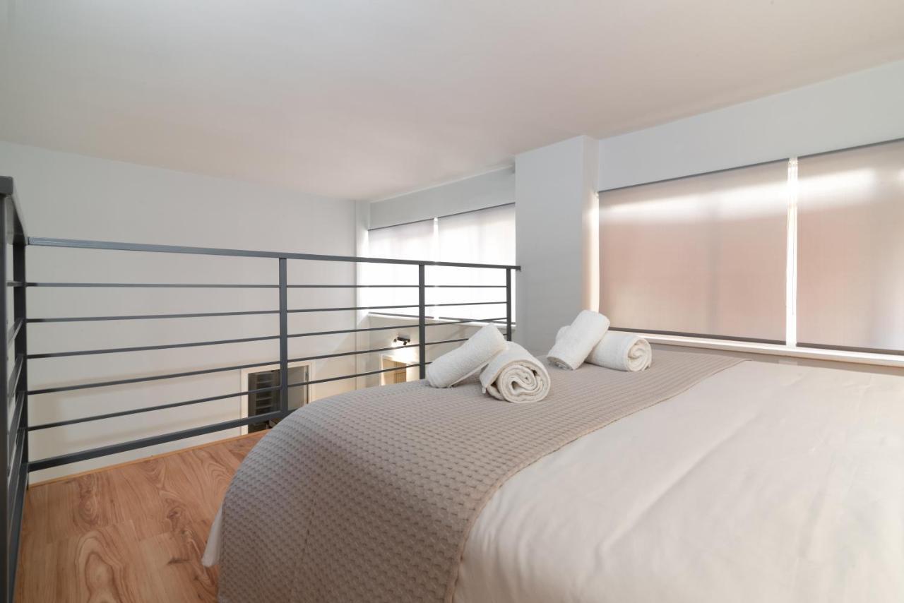 Spacious Apartment-600M From The Subway Athens Exterior photo