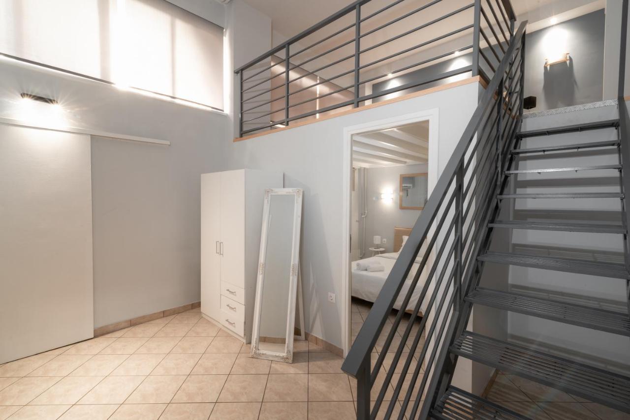 Spacious Apartment-600M From The Subway Athens Exterior photo